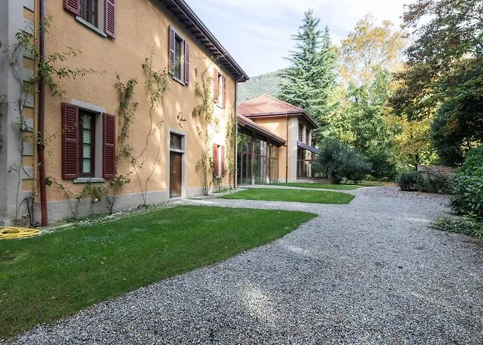 Bilocale Nel Parco Di Erba